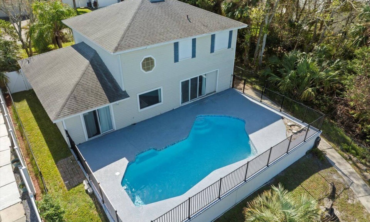 Palm Harbor House | New Boaters Paradise | Boats | Pets