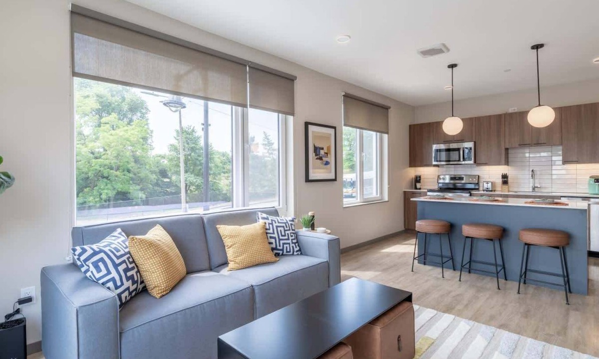 Allston Apartment | New! Boston 4 Bedroom - 3 bathroom suite with full kitchen plus washer and dryer.
