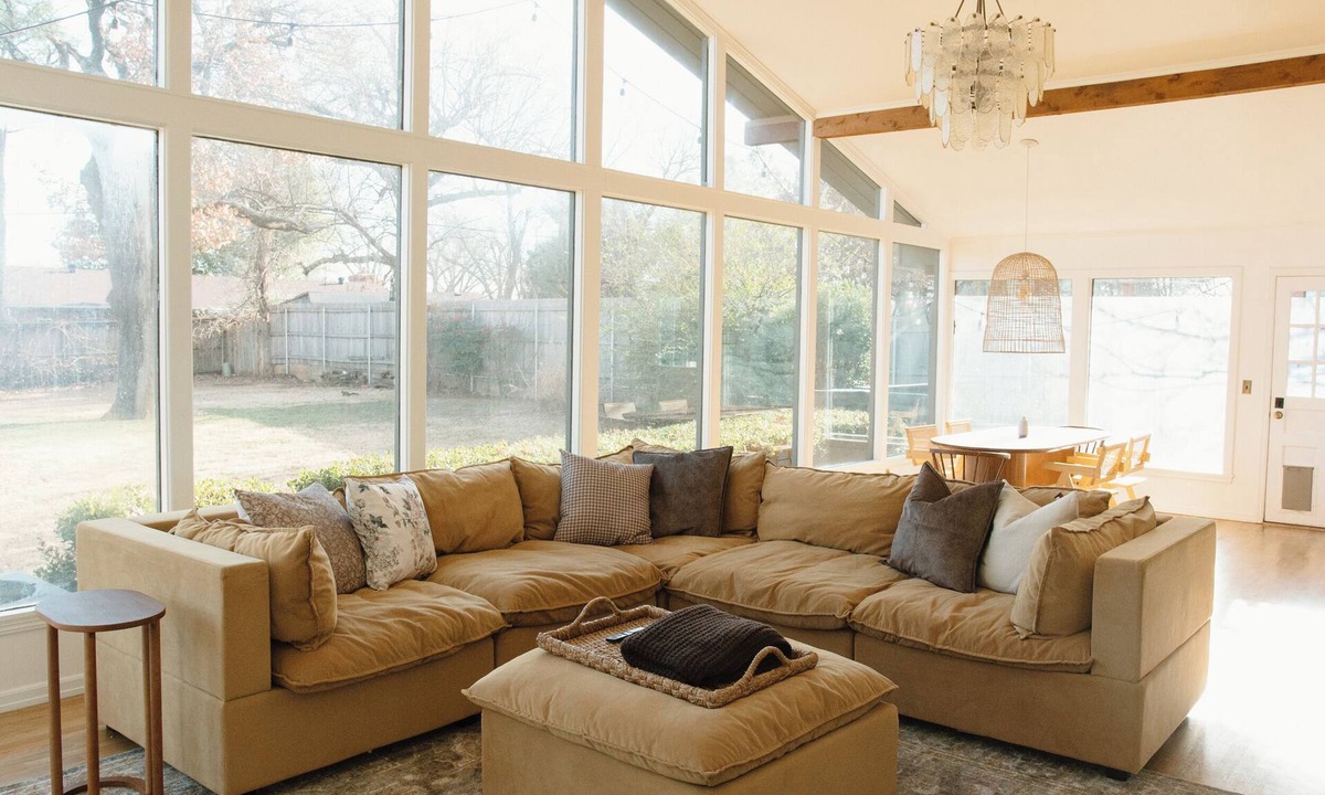 Edmond House | NEW Boutique Historical Home Downtown Edmond