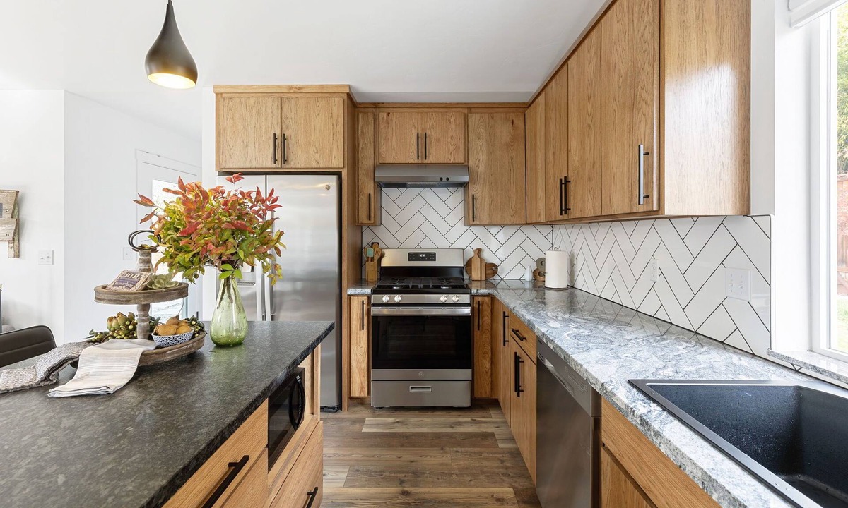 Grants Pass House | NEW Build-777 Hideaway