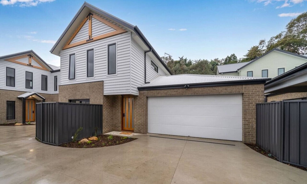 Beechworth House | New central three bed townhouse