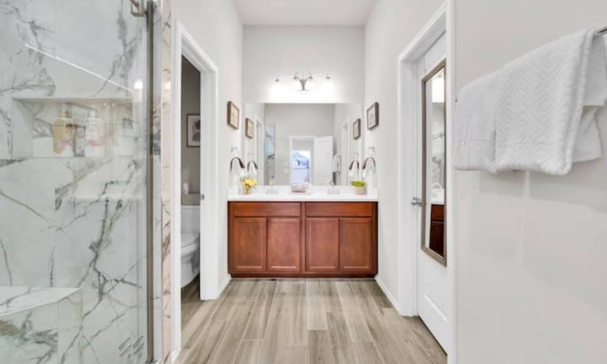 Houston House | New Comfortable 4 Bedroom Home in Houston, TX