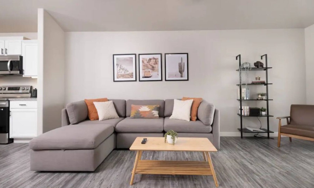 Amarillo House | New Construction - 3BD & 2BA - Long Stays Welcome