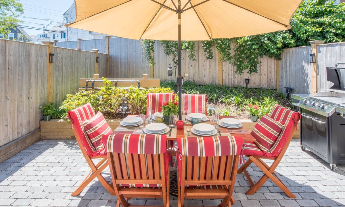 Provincetown Condo | New Construction - Gorgeous 3 Level 3 Bed/3 Bath Condo