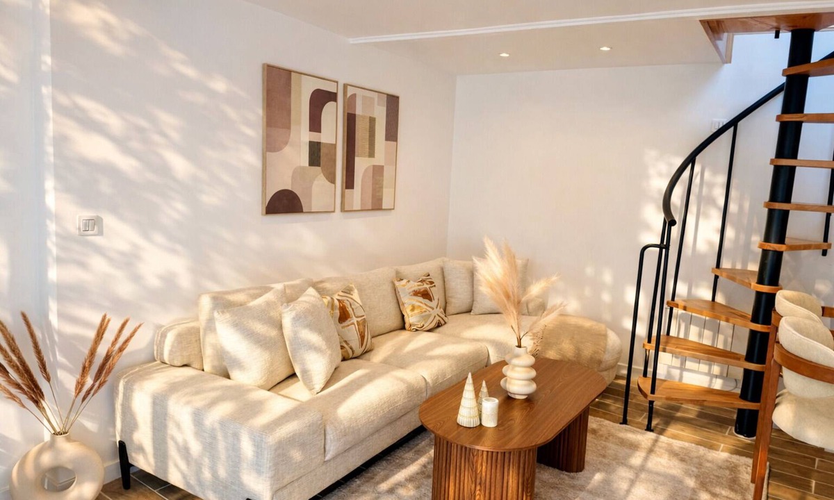 Franconville House | New cosy home & private garden -Near Paris - Free parking