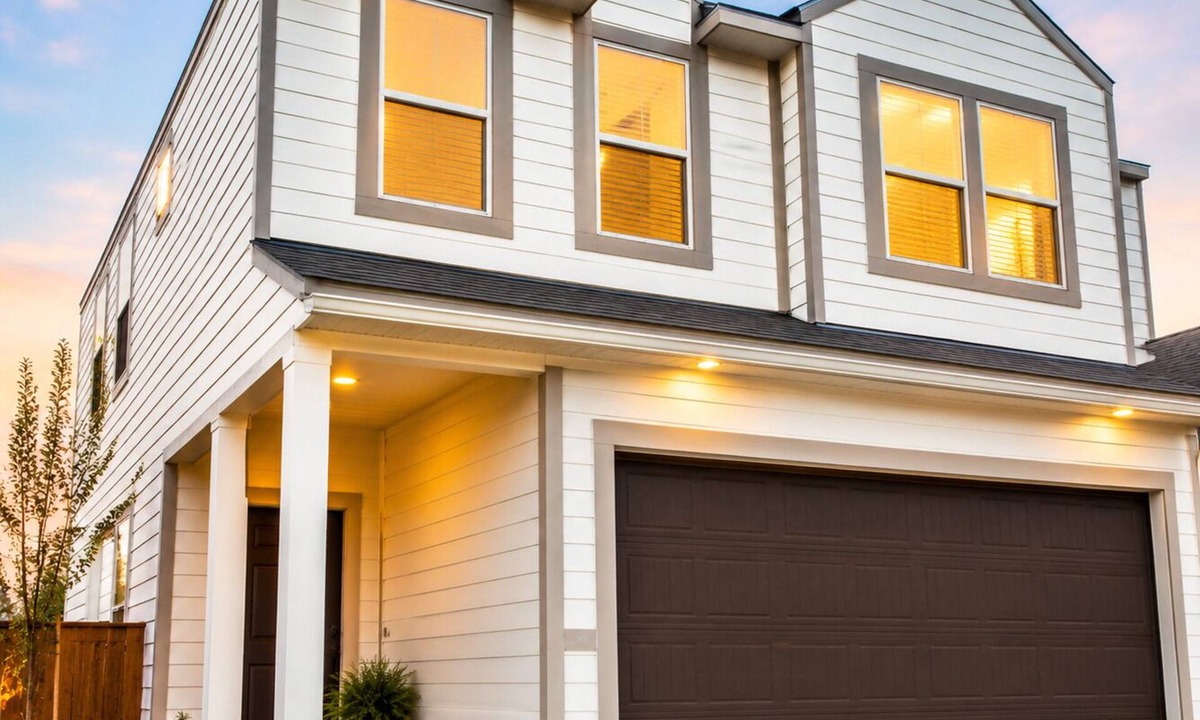 Central Southwest House | New Cozy Home - Mins to Downtown, Med Center & NRG
