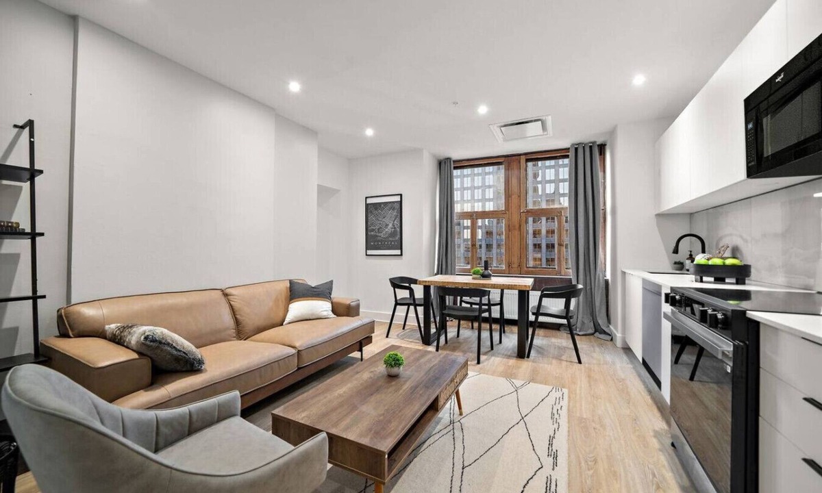 Chinatown Apartment | New Downtown MTL Old port 2 BR 2 BA + Parking