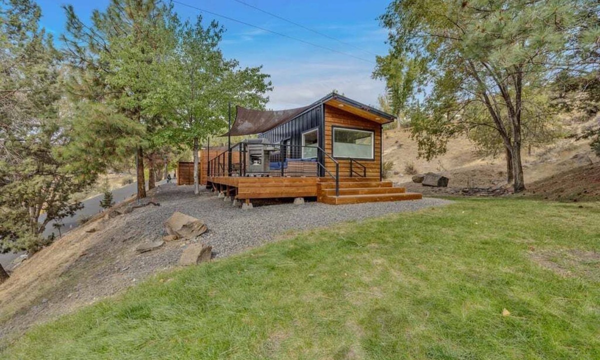 Madras House | NEW! Eagles Landing Tiny Home B05 - Hot Tub