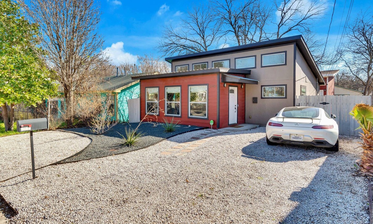 Rosewood House | New! East Austin Oasis