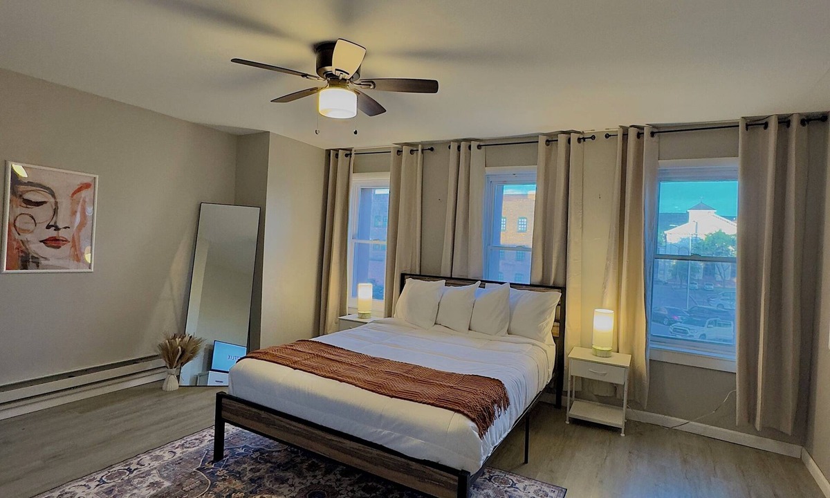 Wilkes-Barre Apartment | New ~ Elegant Apt in Downtown WB