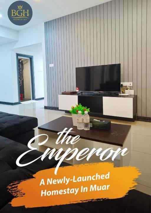 Muar Apartment | NEW EMPEROR HOMESTAY