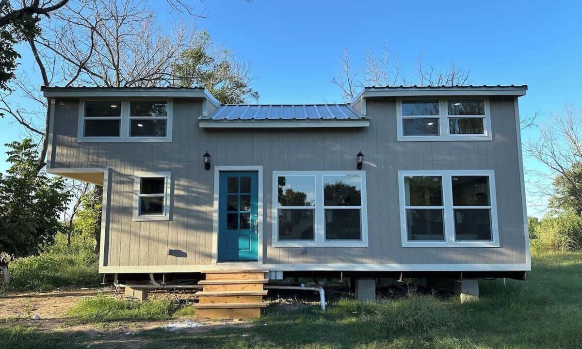 Garfield House | New Entire Tiny Luxury Home