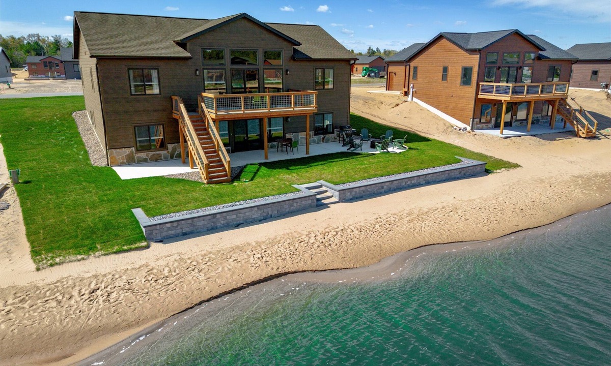 New Lisbon House | *NEW*Family Friendly-Beach-Arcade Games-WI Dells