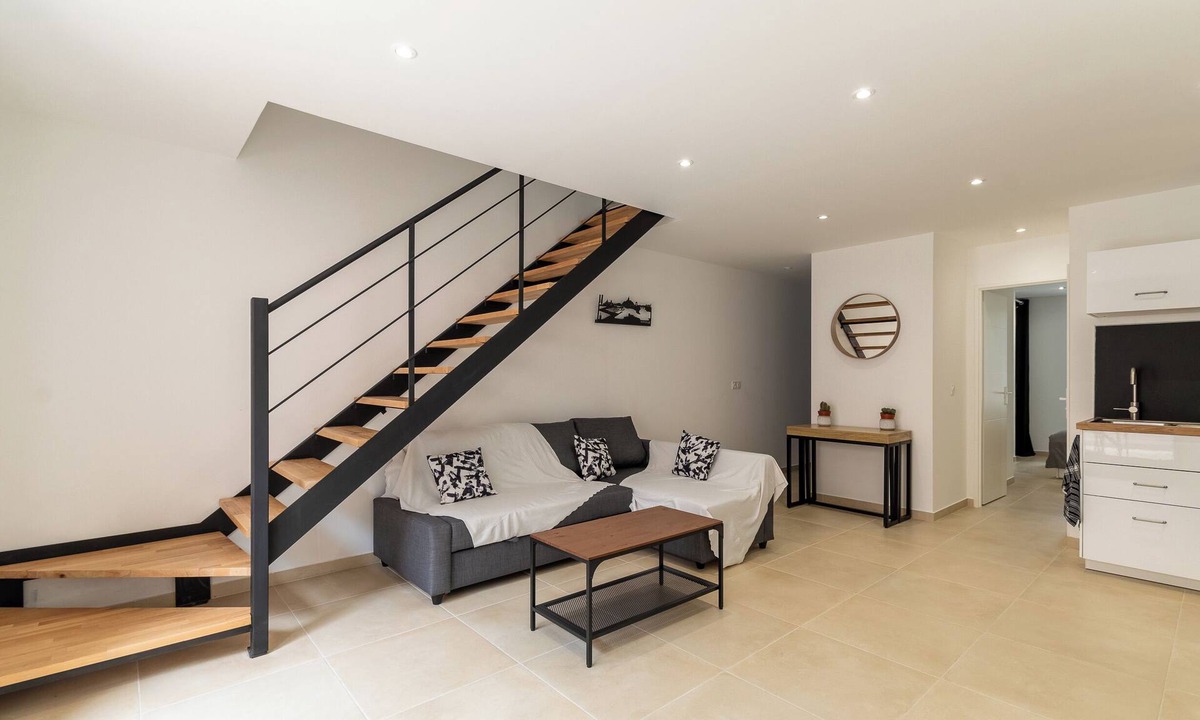16th Arrondissement House | NEW FAMILY HOME IN THE HEART OF L'ESTAQUE