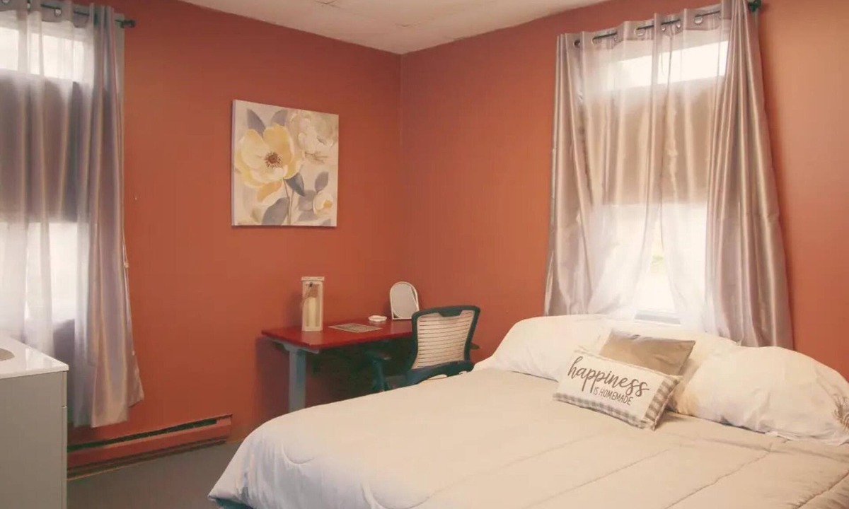 Whippleville Cabin | New! Foothills Lodge & Diner 1BR Sleeps 2