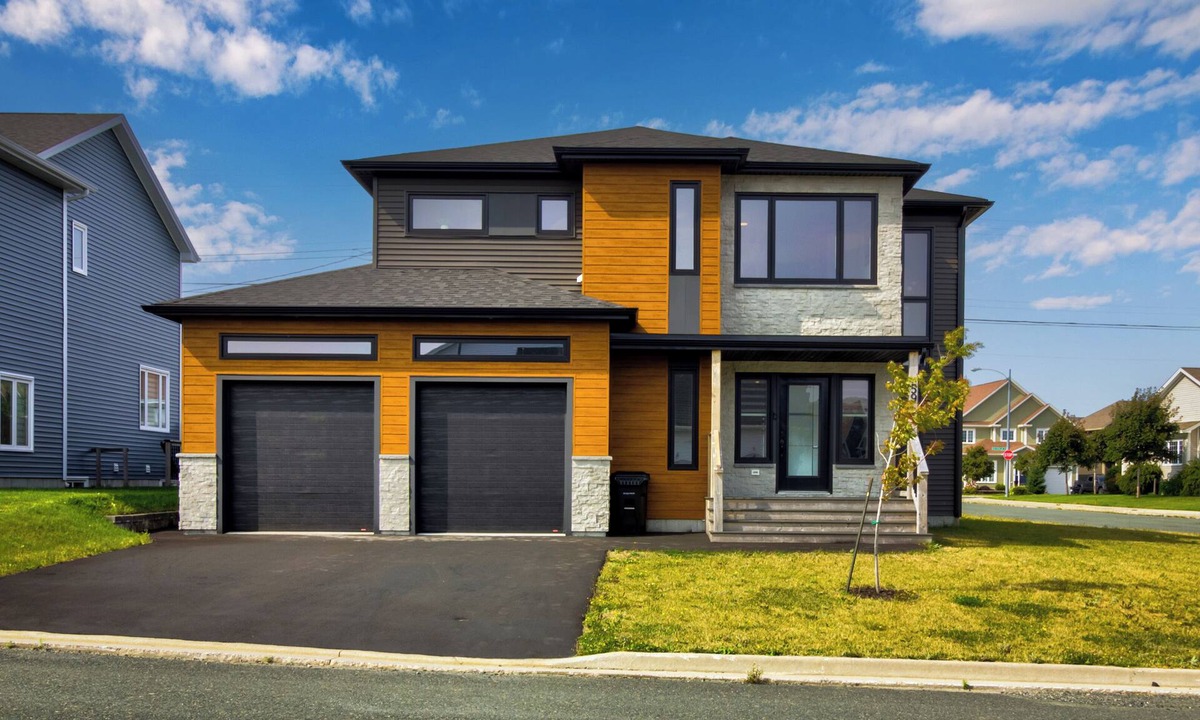 St. John's House | NEW Golfers Dream Modern Patio King Bed