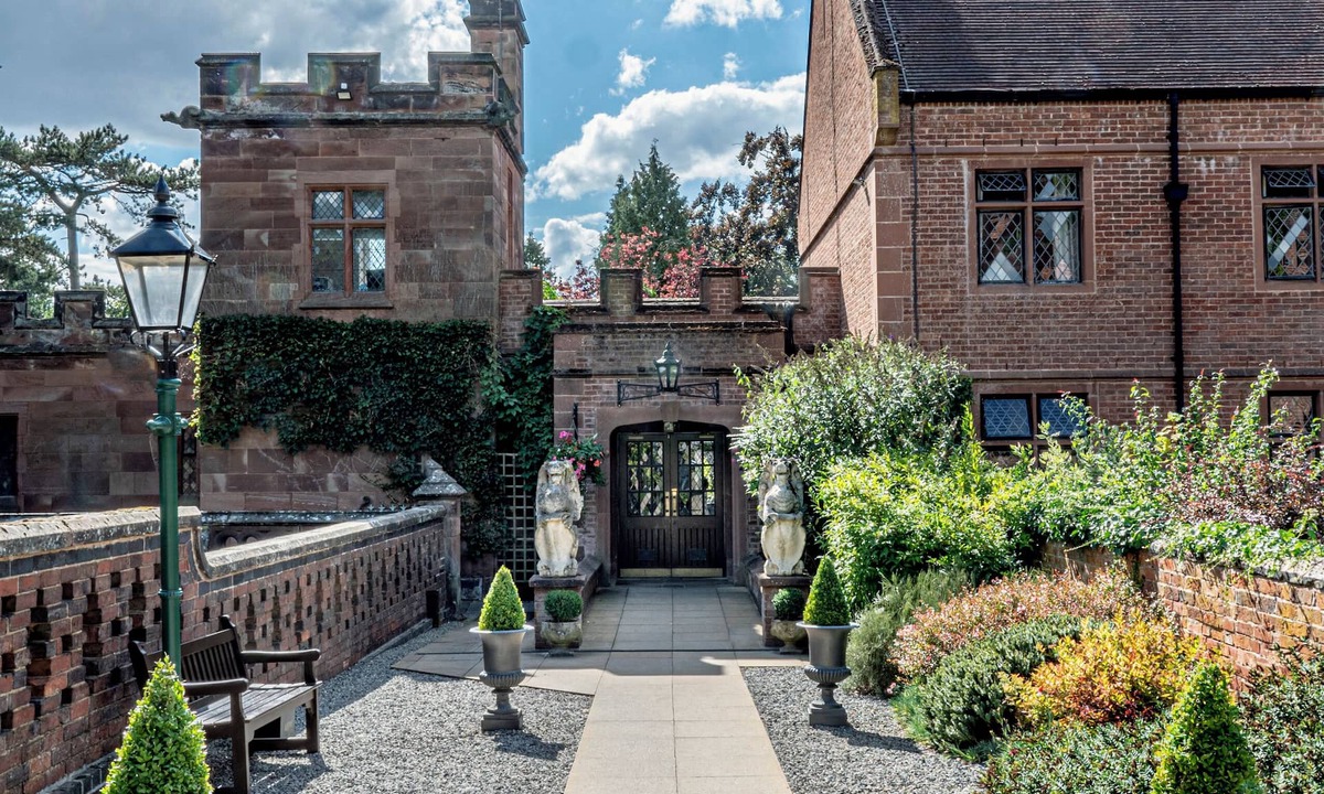 Sutton Coldfield Hotel | New Hall Hotel & Spa