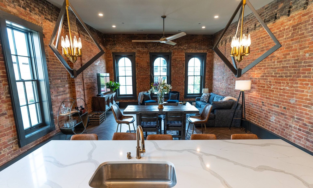 New Albany Apartment | New Historic Downtown Loft