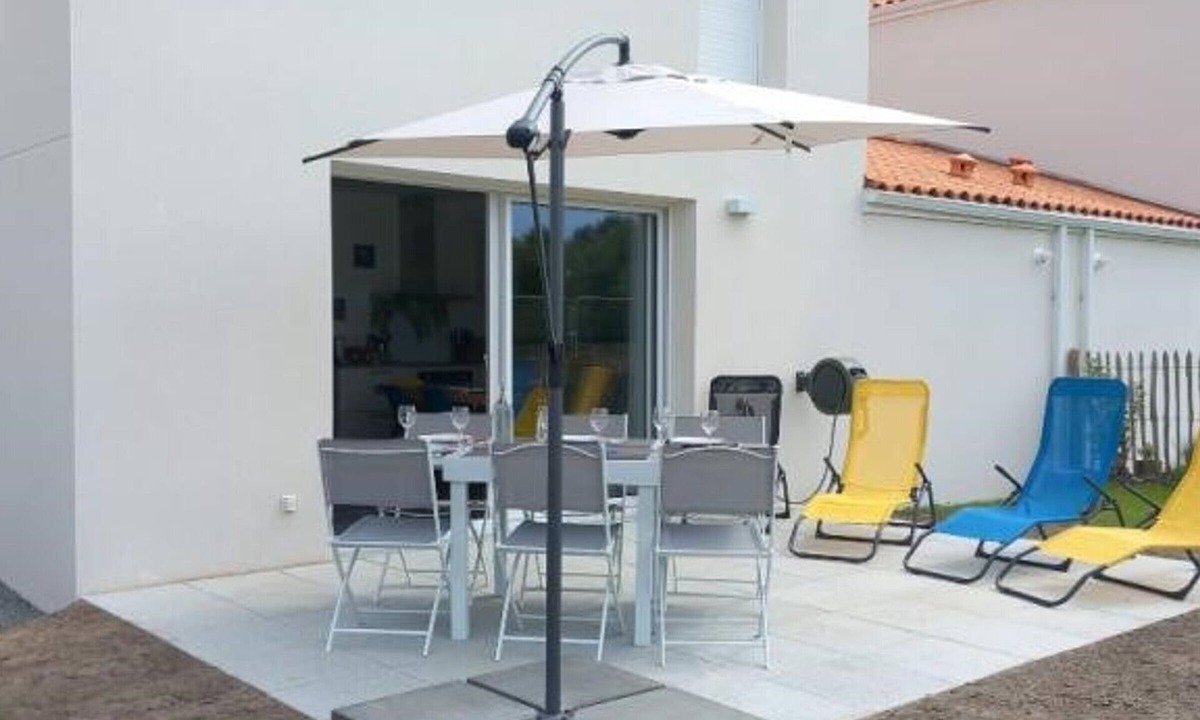 Saint-Jean-de-Monts House | New home 2024, modern decor, near beach, free bikes, pets allowed