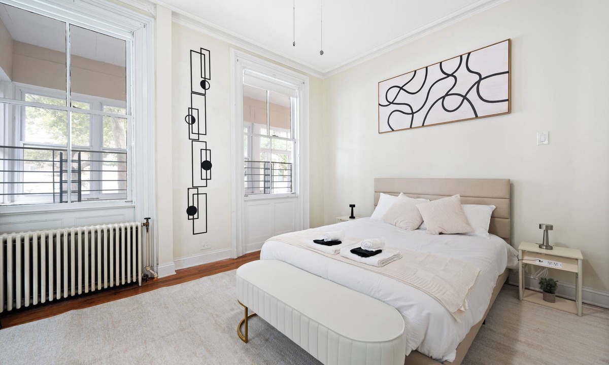 Jersey City House | NEW! Home near NYC. Pool Table, BBQ, Backyard