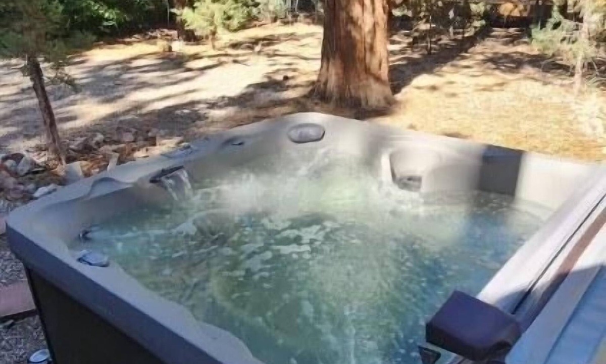 Peter Pan House | New Hot tub!