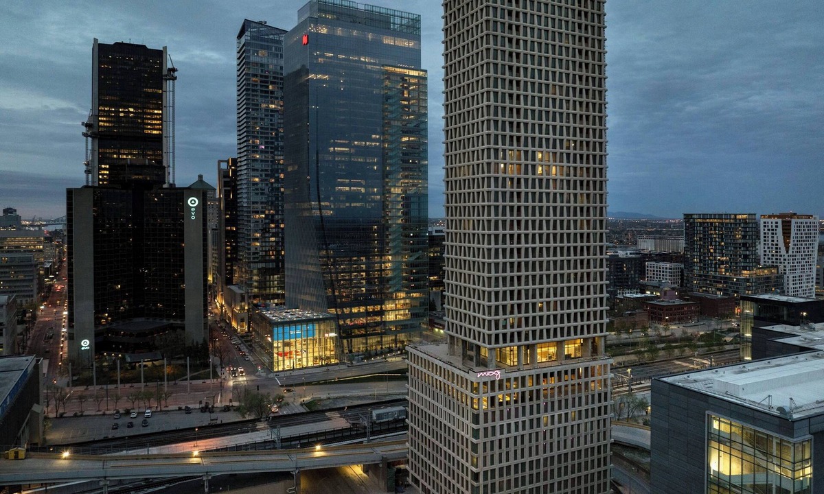 Montreal Hotel | New Hotel Moxy Montreal Downtown