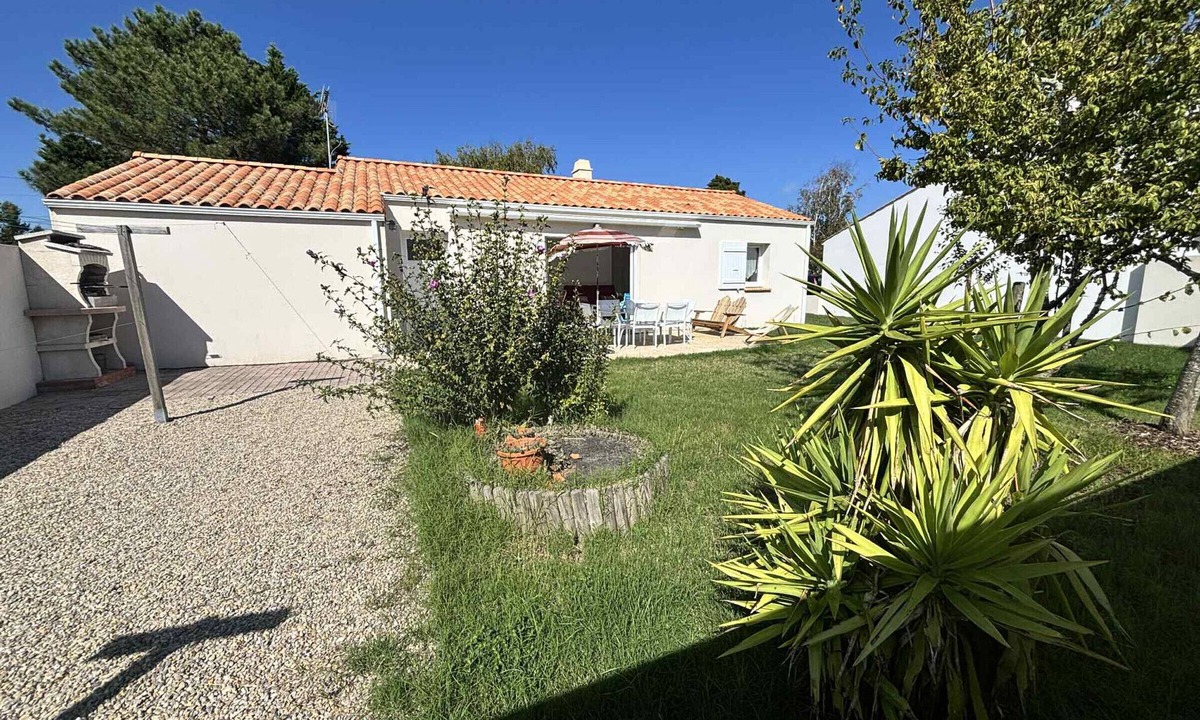 La Tranche-sur-Mer House | New house La Terrière, beach 1.4km, terrace, CléVacances