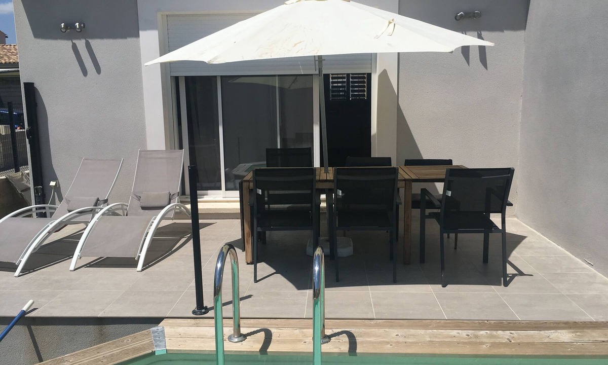 Clarensac House | New house with swimming pool for holiday rental in Vaunage