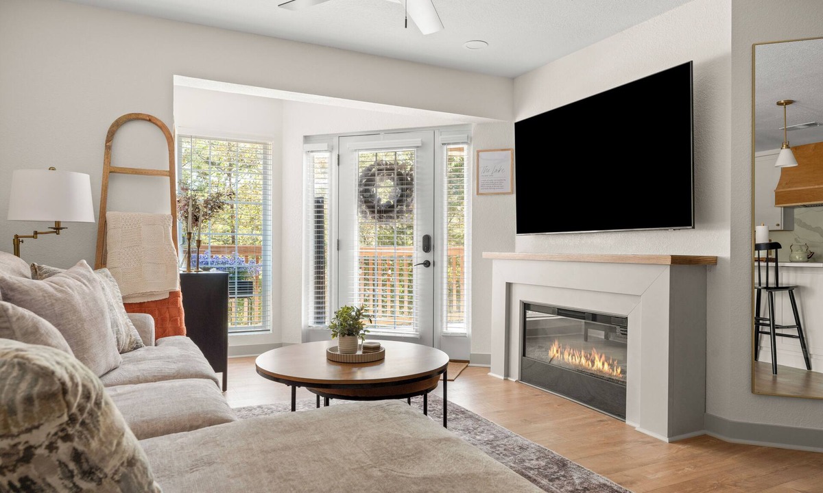 Kimberling City Condo | NEW Lakefront 2-bedroom condo on Beautiful TRL