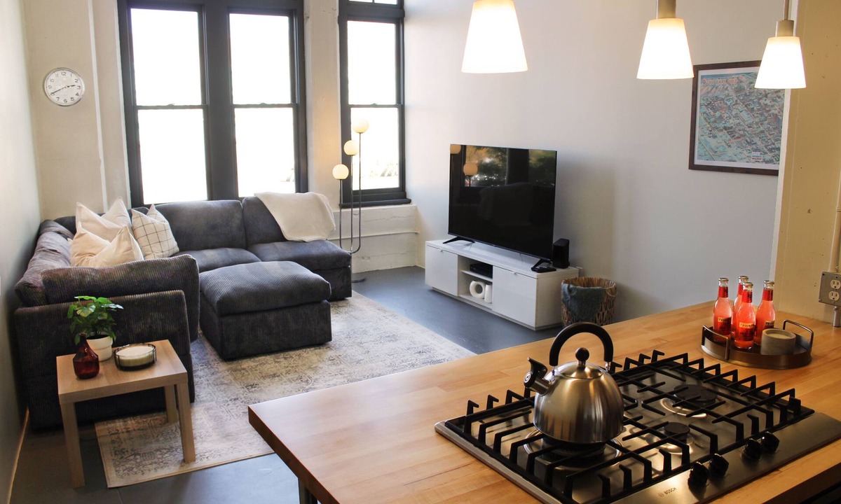 Rio Grande Apartment | NEW! Lavish Studio Loft in Central Downtown SLC