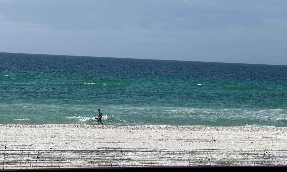 El Centro Beach Condo | NEW LISTING! Beachfront 2 BR, 2 BA.Total remodel Jan. 2026. AquaVista 403W