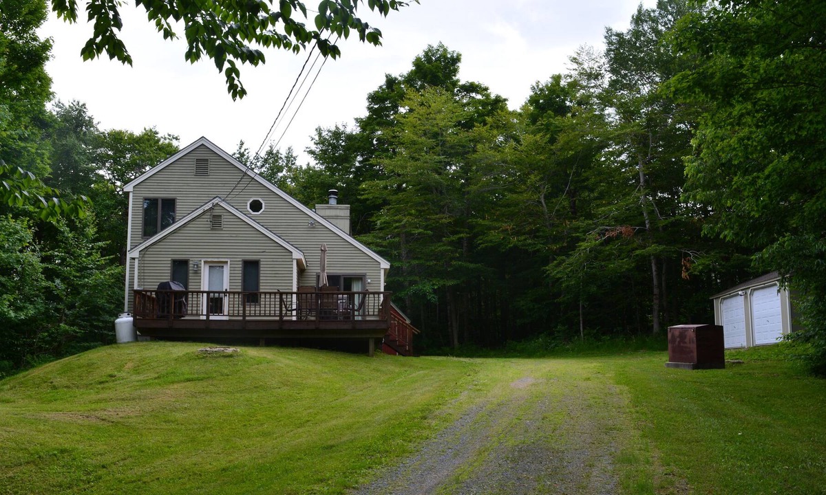 Wilmington Ski Chalet | New listing- Beautiful 4bd/3bath in Chimney Hill