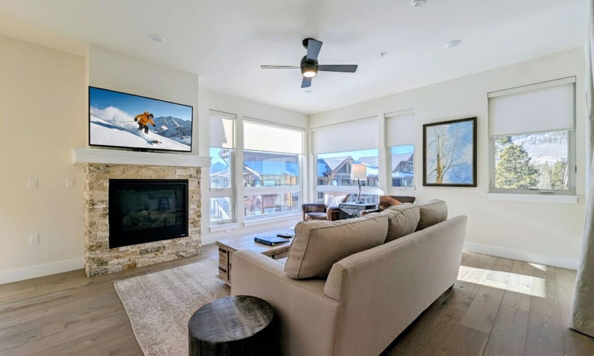Lakeside Village Condo | New Listing: Penthouse, Lake + Summer Fun