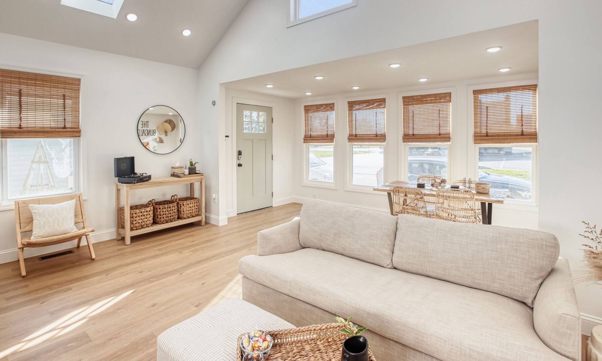 Fair Haven House | New Listing! | Walkable | Stocked | WFH