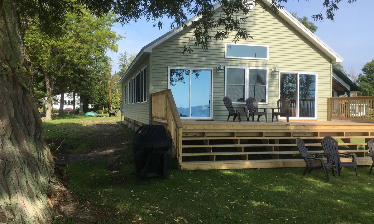 Sandy Creek House | New Low Price, On Water, Golfing & Fishing, Amazing Sunsets, Sleeps 7