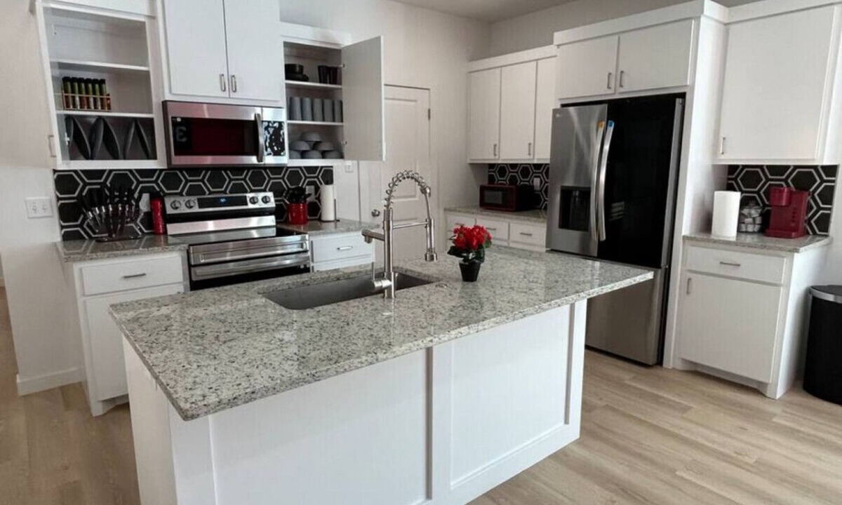 Lubbock House | new Lubbock property close to all the action.