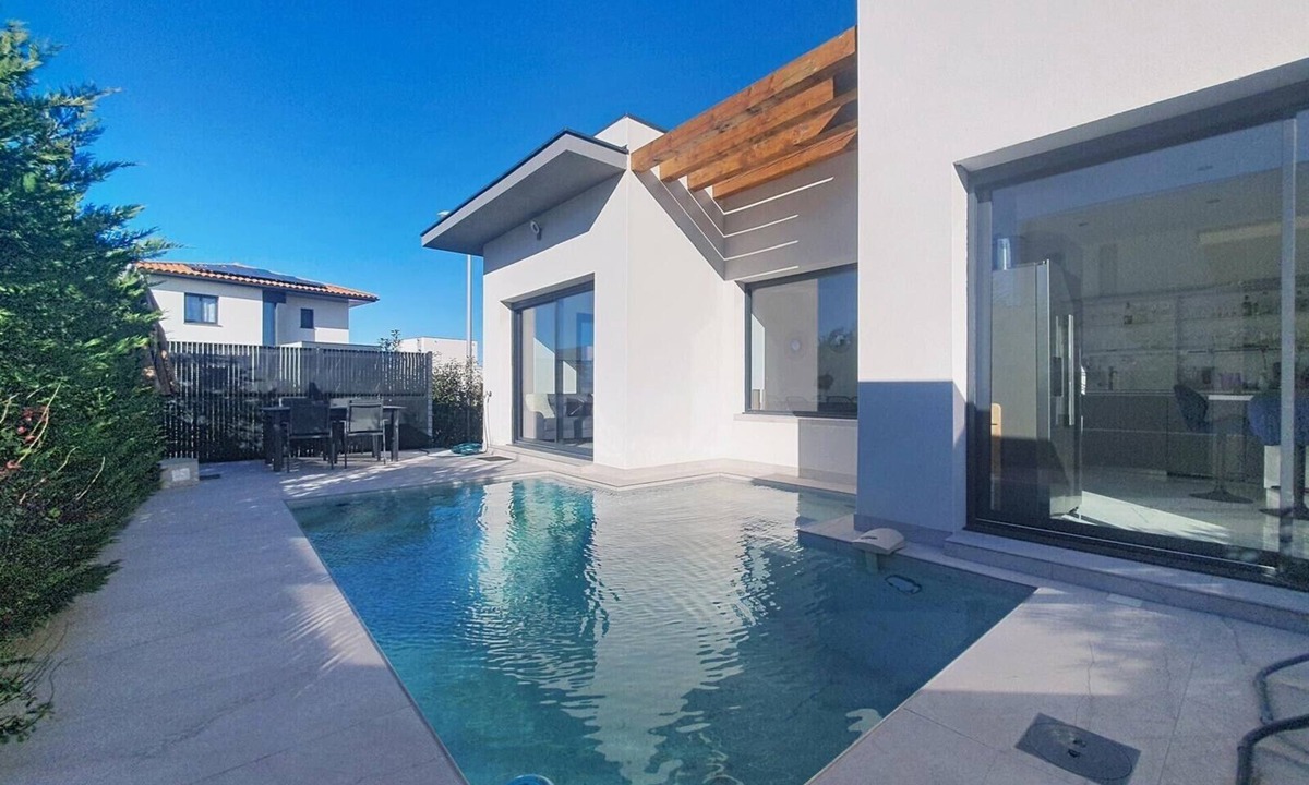 Les Arcades House | NEW LUXURY VILLA IN PERPIGNAN WITH PRIVATE POOL 20 MINUTES FROM THE BEACHES