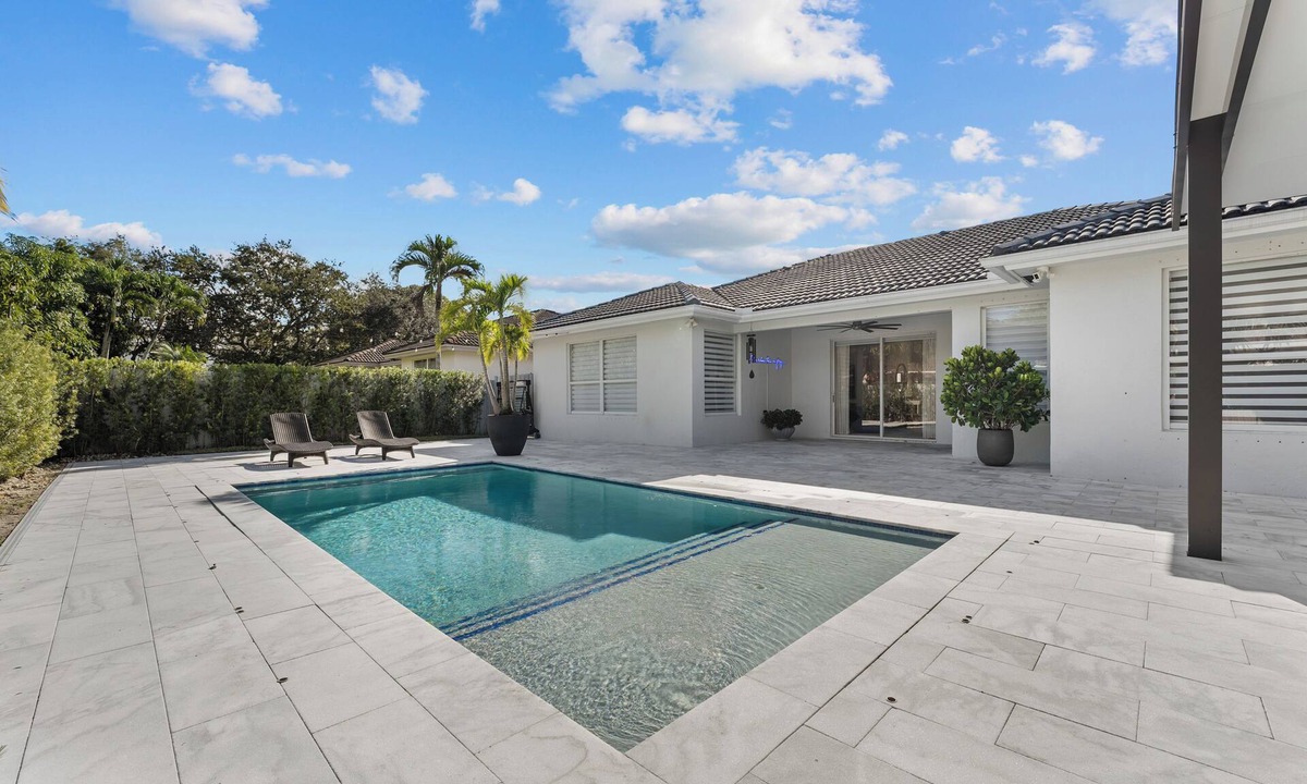 Country Walk House | NEW! Miami Home w/Heated Saltwater Pool