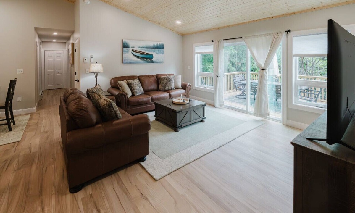 Norway House | NEW! Modern and Cozy Getaway