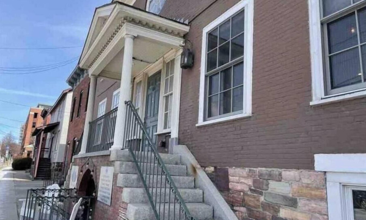 South End Apartment | New Modern Studio- Hop Skip & Jump to Waterfrontnn