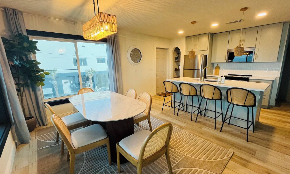 Bethune Beach House | NEW- New Smyrna Beach front house