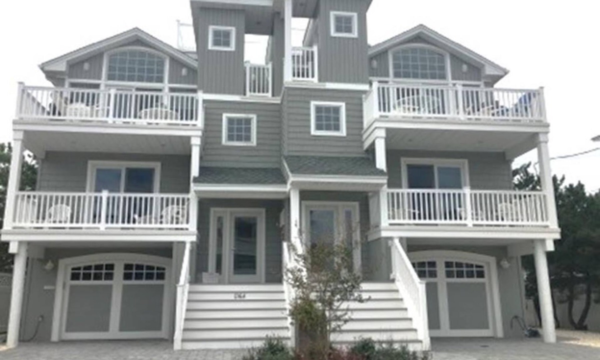 Beach Haven Terrace Apartment | NEW OCEAN BLOCK DUPLEX