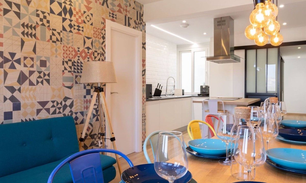 Logrono Historic Centre Apartment | NEW! Old Quarter - Revellín Wall