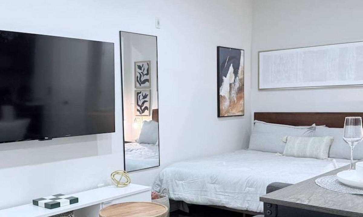 Stillwater Apartment | New OSU Studio w/King Bed