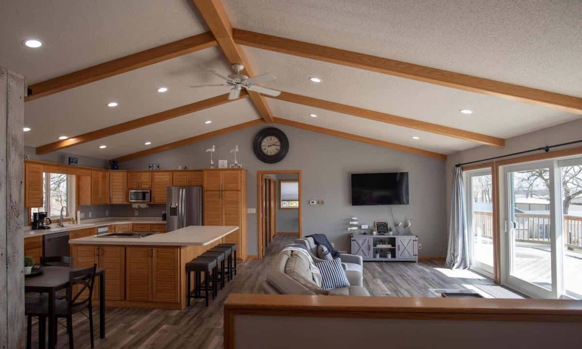 Ottertail House | New! - Ottertail Lake home