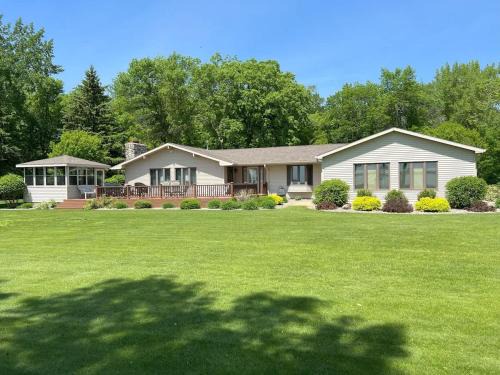 Ottertail House | NEW Ottertail Lodge Ottertail Minnesota