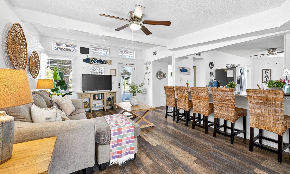 New Port Richey House | New Port Richey Downtown 🌴