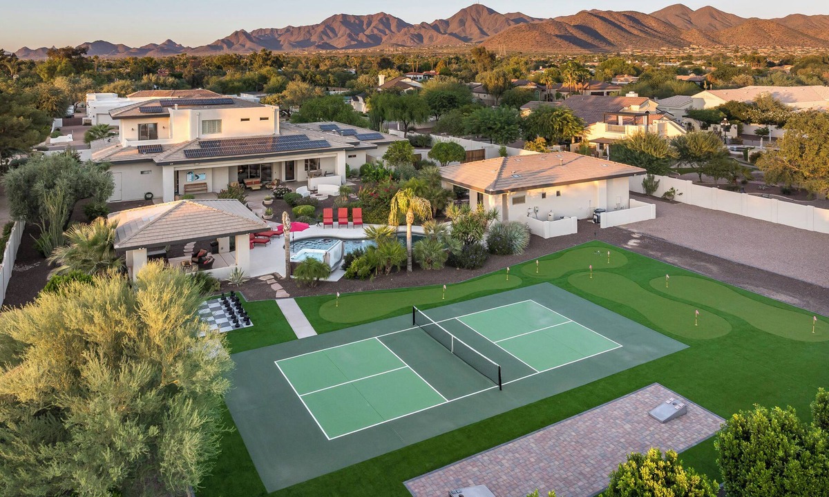 McDowell Ranchos House | NEW! Private Mini-Resort w/Salt water pool, spa, and more!