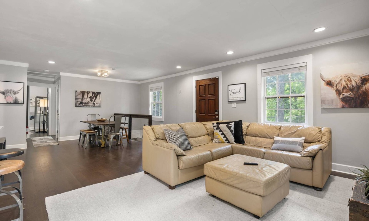 Atlanta House | New Quiet Convenient to ATL Vibrant City Life & In-Town Neighborhoods & $150 in activities included!