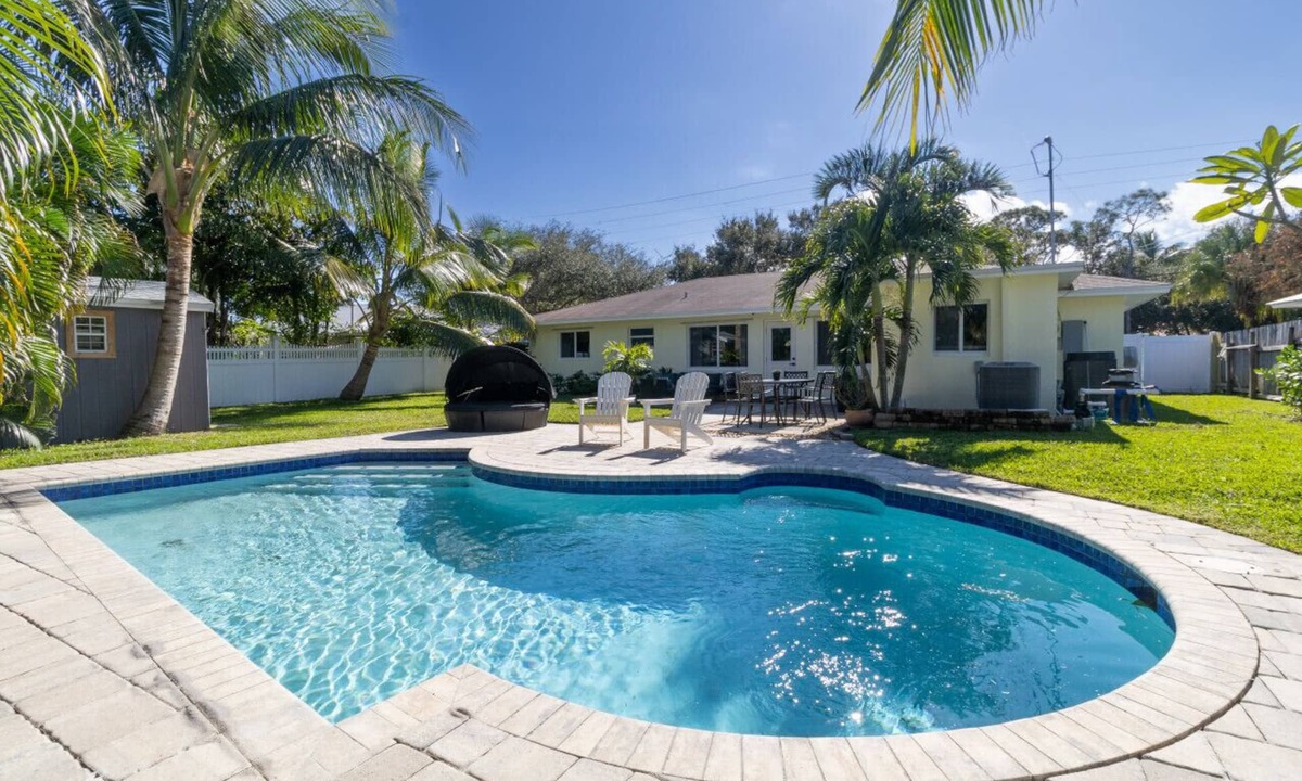 Riverside House | *NEW* Riverside Retreat w/Pool